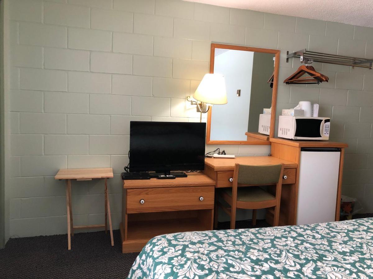 Chimo Motel Cochrane Eksteriør billede