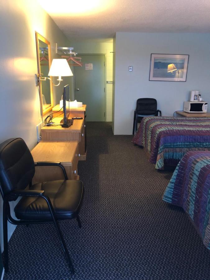 Chimo Motel Cochrane Eksteriør billede